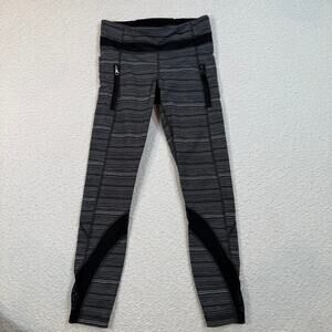 Lululemon Run Inspire Tight Mesh Black/white striped Crop womens size 4